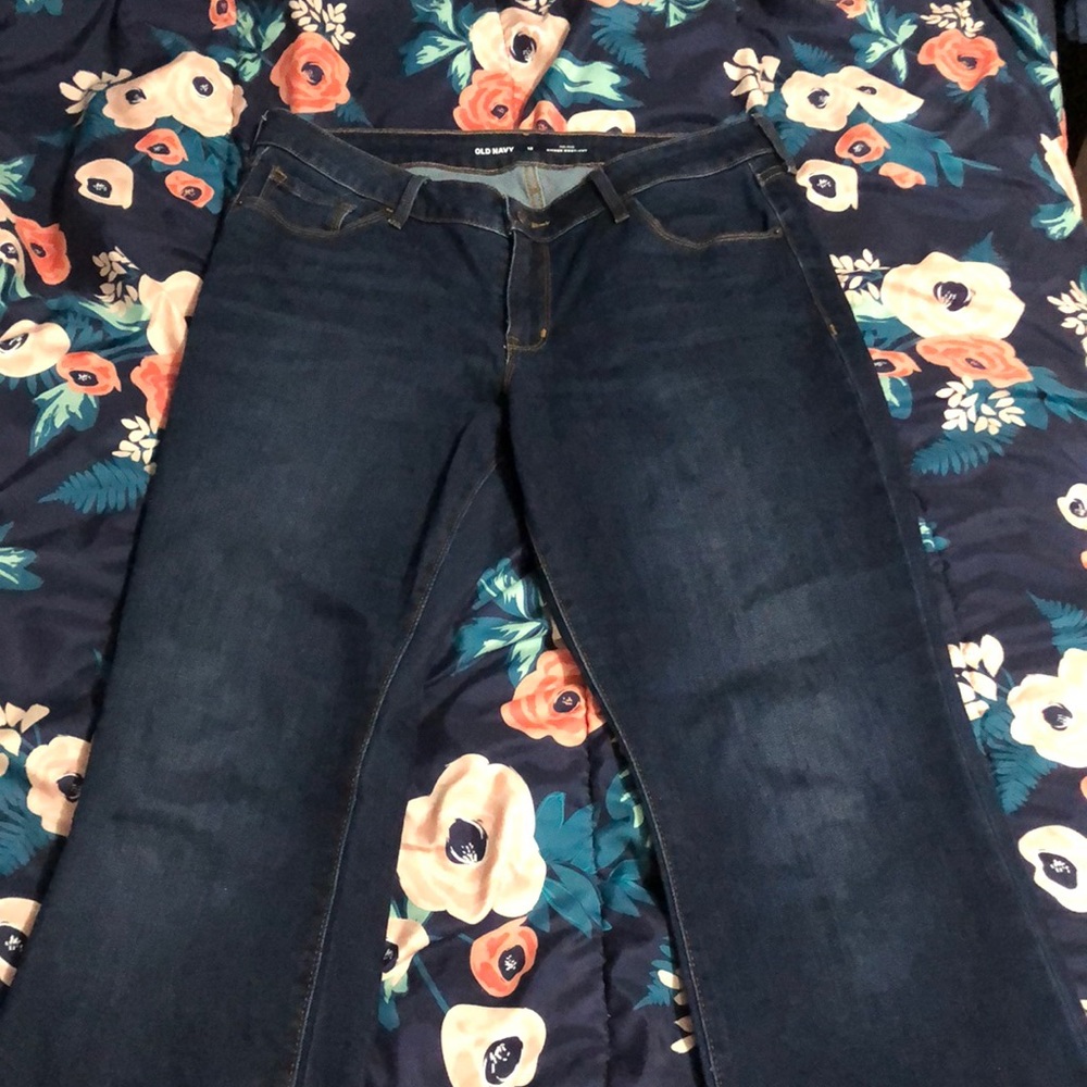 Mid-Rise Dark Blue Bootcut Jeans